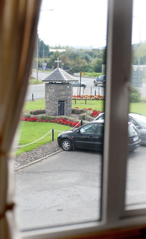 Tower Lodge B&B Mallow Extérieur photo